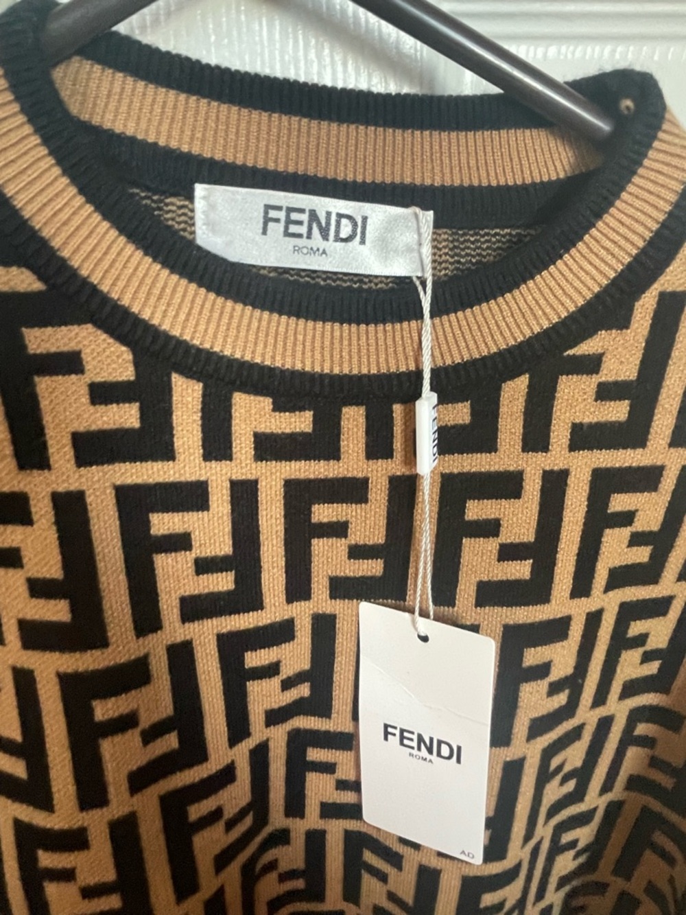 Fendi Black and Tan FF Logo Crewneck Sweater - Picture 2 of 5
